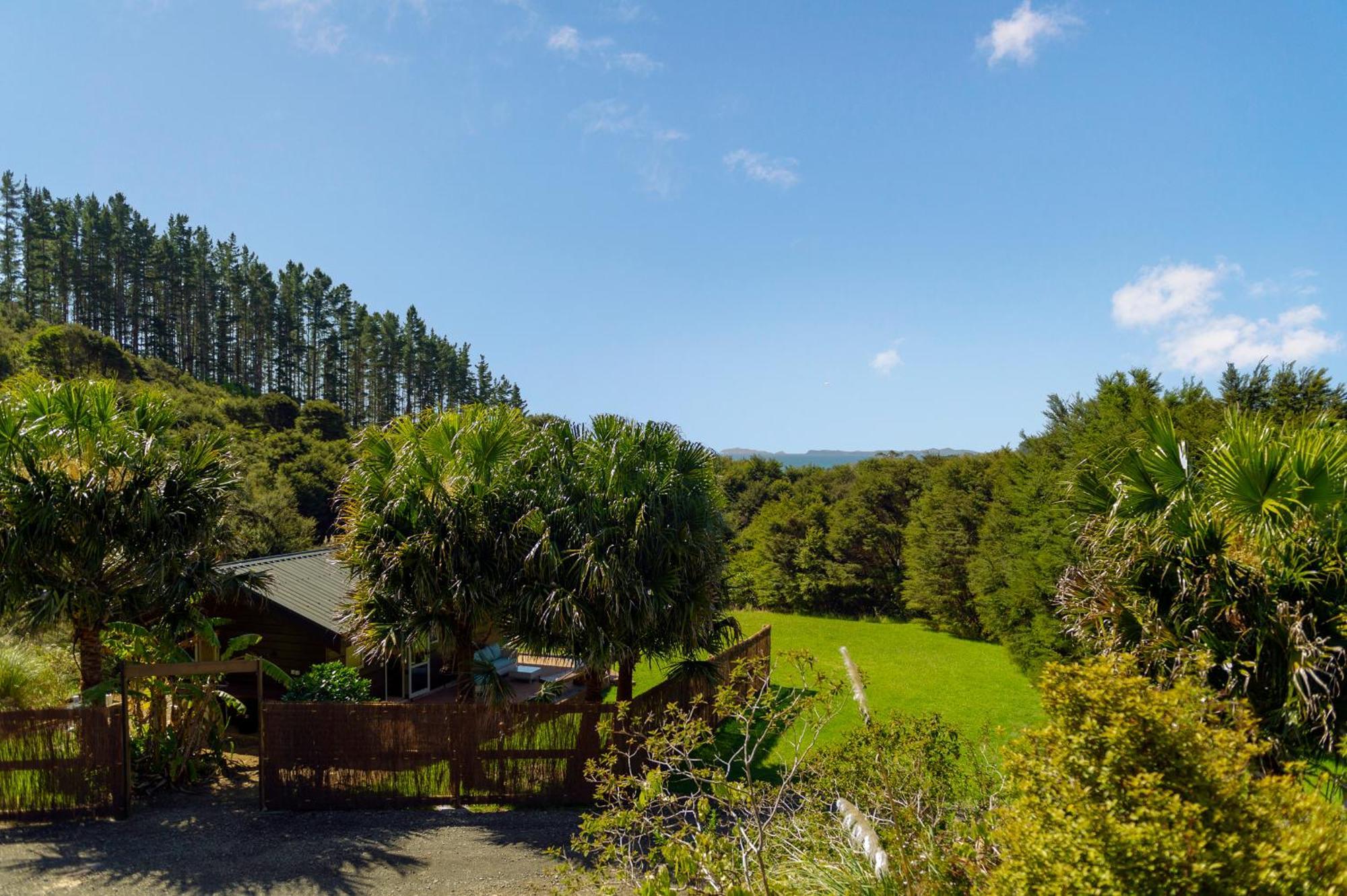 Kuaotunu Chalets Esterno foto